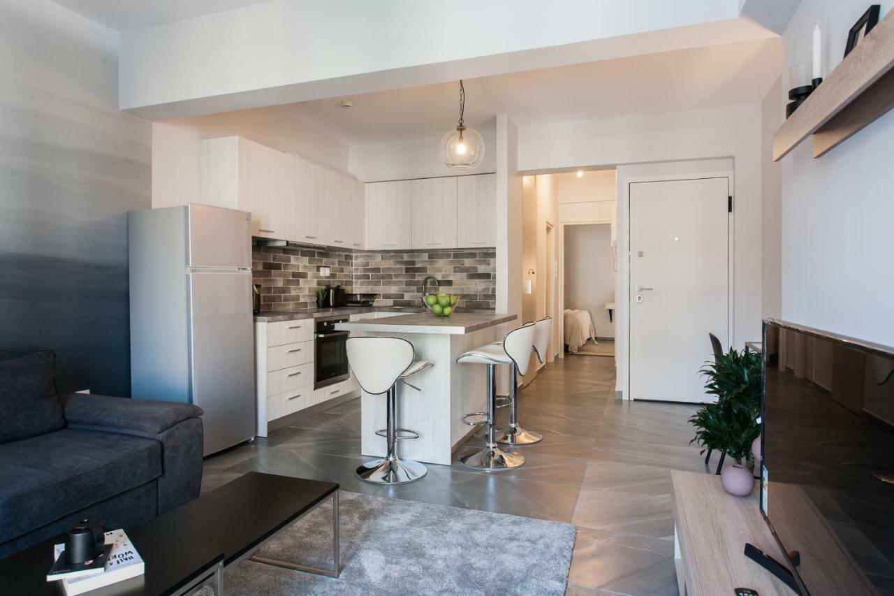 Urban & Cozy 1Bd Apartment In Ampelokipoi Area By Upstreet アテネ エクステリア 写真