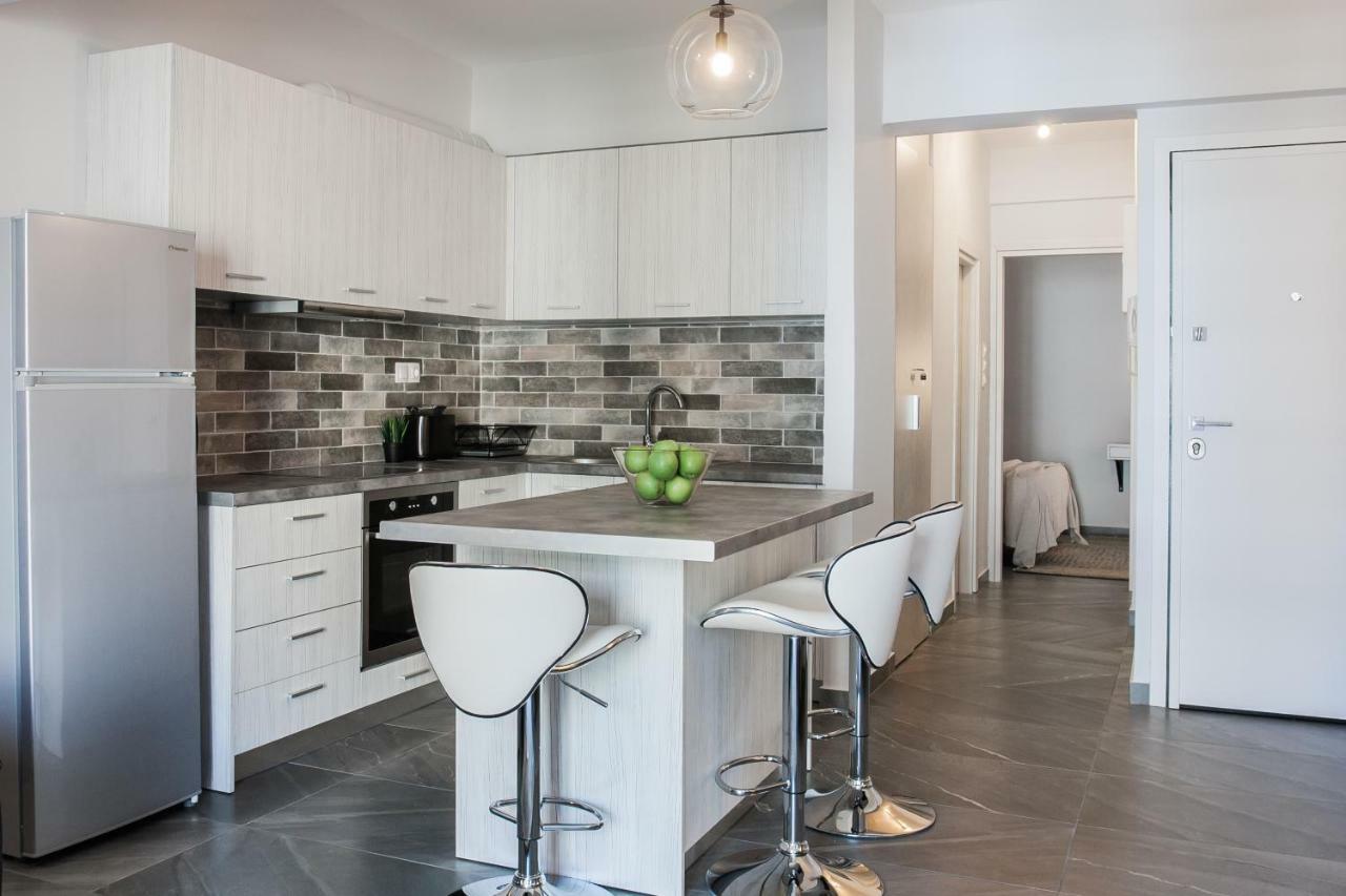 Urban & Cozy 1Bd Apartment In Ampelokipoi Area By Upstreet アテネ エクステリア 写真